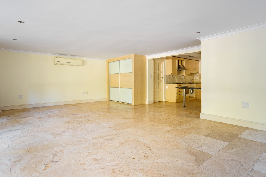 5 Bedroom Property for Sale in Leisure Isle Western Cape